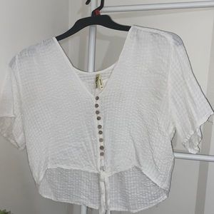 white crop flowy shirt